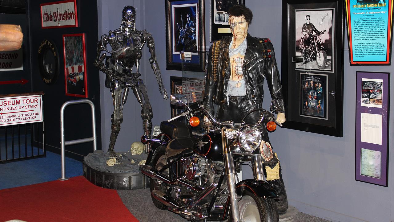 Gatlinburg, Tennessee / USA – 3. September 2019: Eine Harley-Davidson Fatboy aus dem Jahr 1991, gefahren von Arnold Schwarzenegger im Film Terminator 2: Tag der Abrechnung.