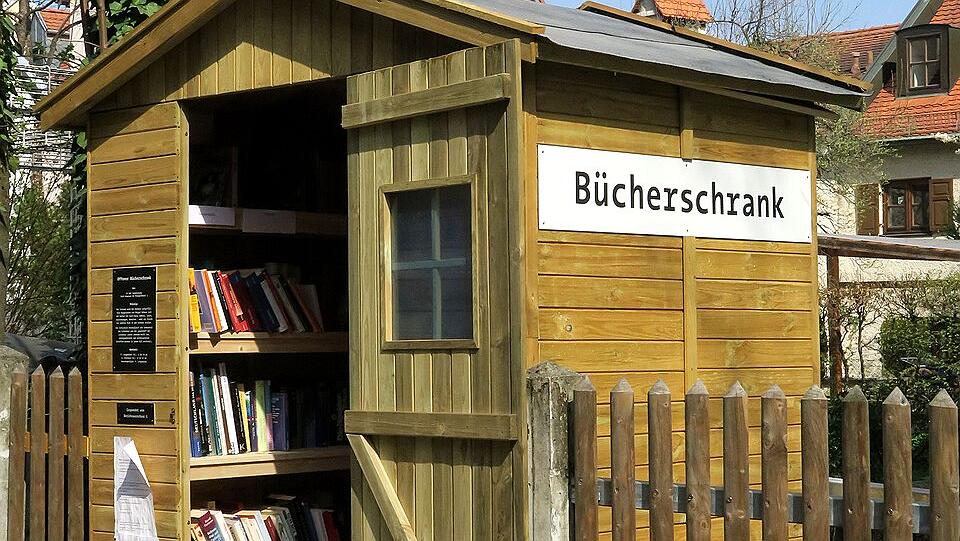 Öffentlicher Bücherschrank in München Au-Haidhausen
